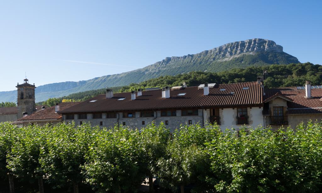 Hotel Casa Rural Martxoenea Landetxea Arruazu Exterior foto
